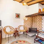 Bloomoon House 3* Bunheiro