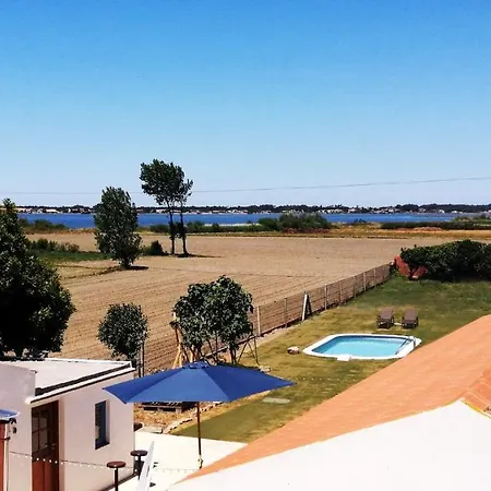 Bloomoon House Гостевой дом Bunheiro