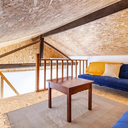 Bloomoon House Гостевой дом Bunheiro