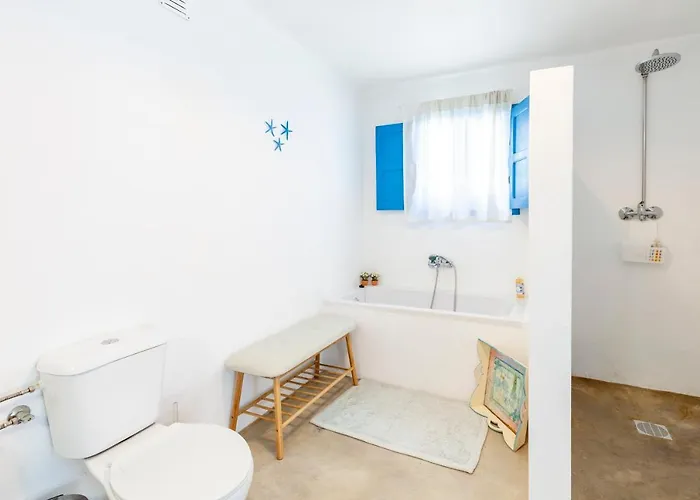 Bloomoon House بيت ضيافة Bunheiro